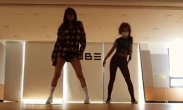 4Minuteキム・ヒョナ、セクシーダンスの映像を公開!