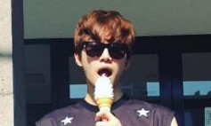 2PMジュノ、「夏が来ました」」(feat. 甘いアイスクリーム)」