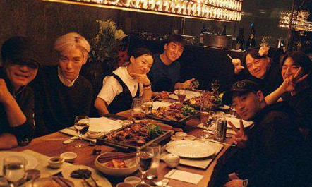 BIGBANGのG-DRAGON、T.O.Pと入隊前最後の晩餐を公開