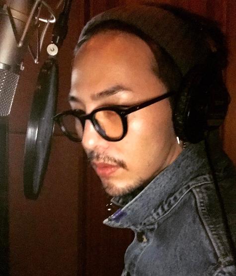 G Dragon レコーディングルームに登場 あごひげに注目 韓流エンターテインメント