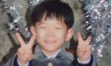 2PMのJUNHO、幼い頃の写真を公開…笑顔は今と変わらない