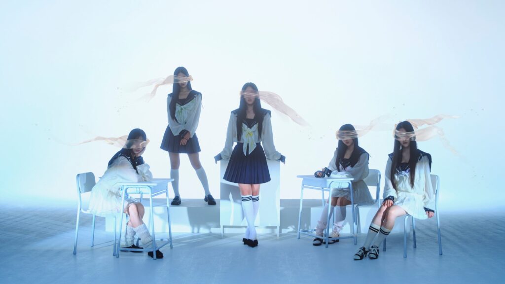 Girls Archives.、プレデビュー曲「Reborn」が全世界配信開始。Netflix映画主題歌で8日にはMVプレミア公開