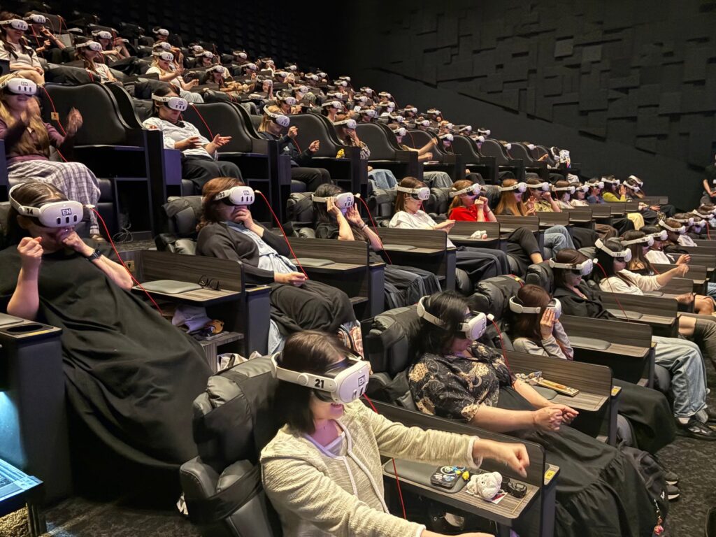 ENHYPEN VRコンサート「DESTINY」日本上映開始 選んだ推しと没入するヴァンパイアの逃避行