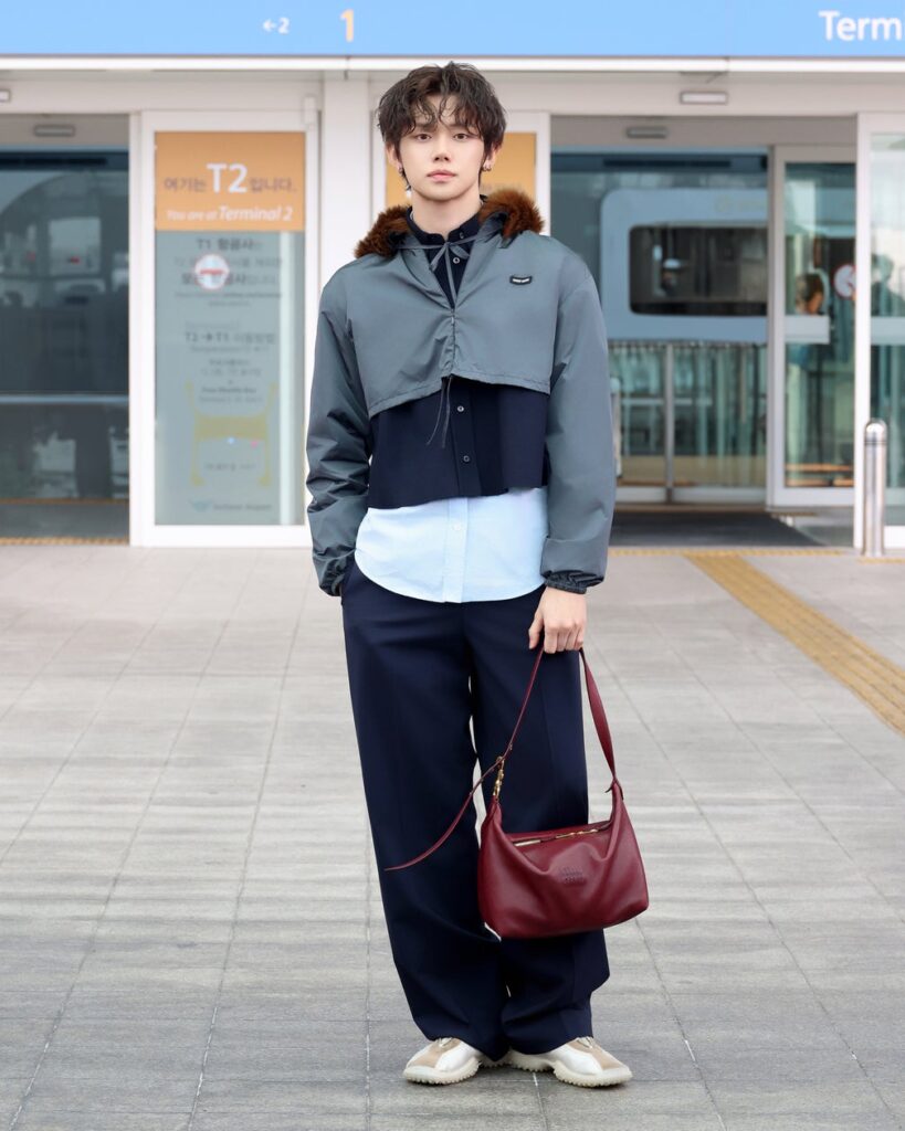 TOMORROW X TOGETHER Yeonjun、ミュウミュウのフルルックでパリファッションウィークへ 2027年春夏ショー出席