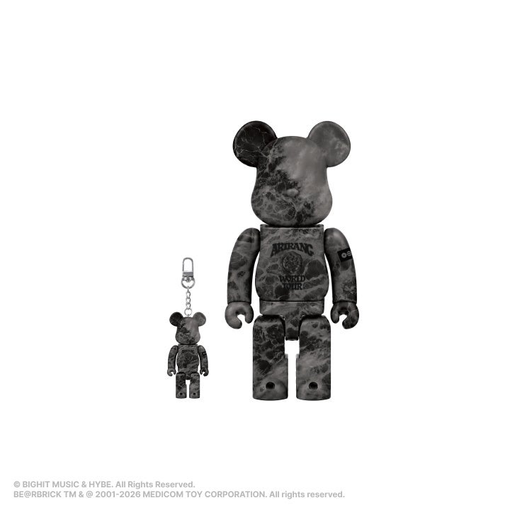 BTSとBE@RBRICKのコラボフィギュアが10月7日より予約販売、ワールドツアー『ARIRANG』を記念した限定デザイン