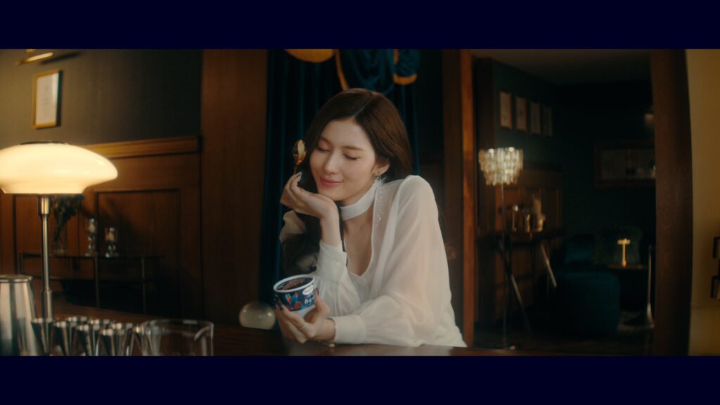 TWICE SANA、ハーゲンダッツ「Classy Night」CMで大人の表情 新商品を語る