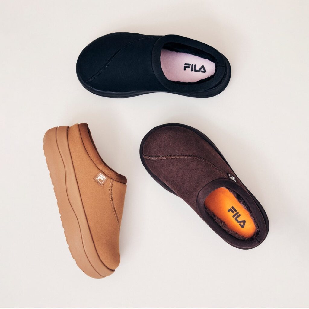 ILLIT推しの冬コーデに!FILA「PUFFER PLATFORM MULE LJ」がABCマートで発売